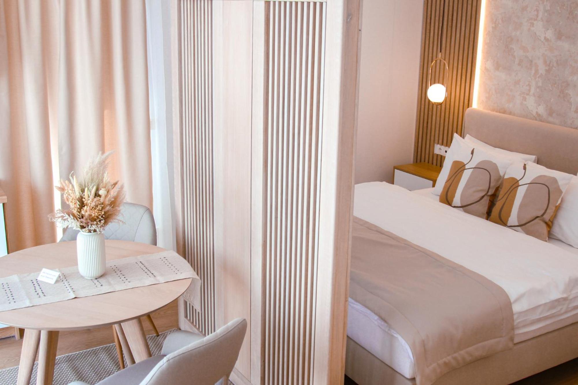 Twin Premium Apartman Тихань Екстер'єр фото