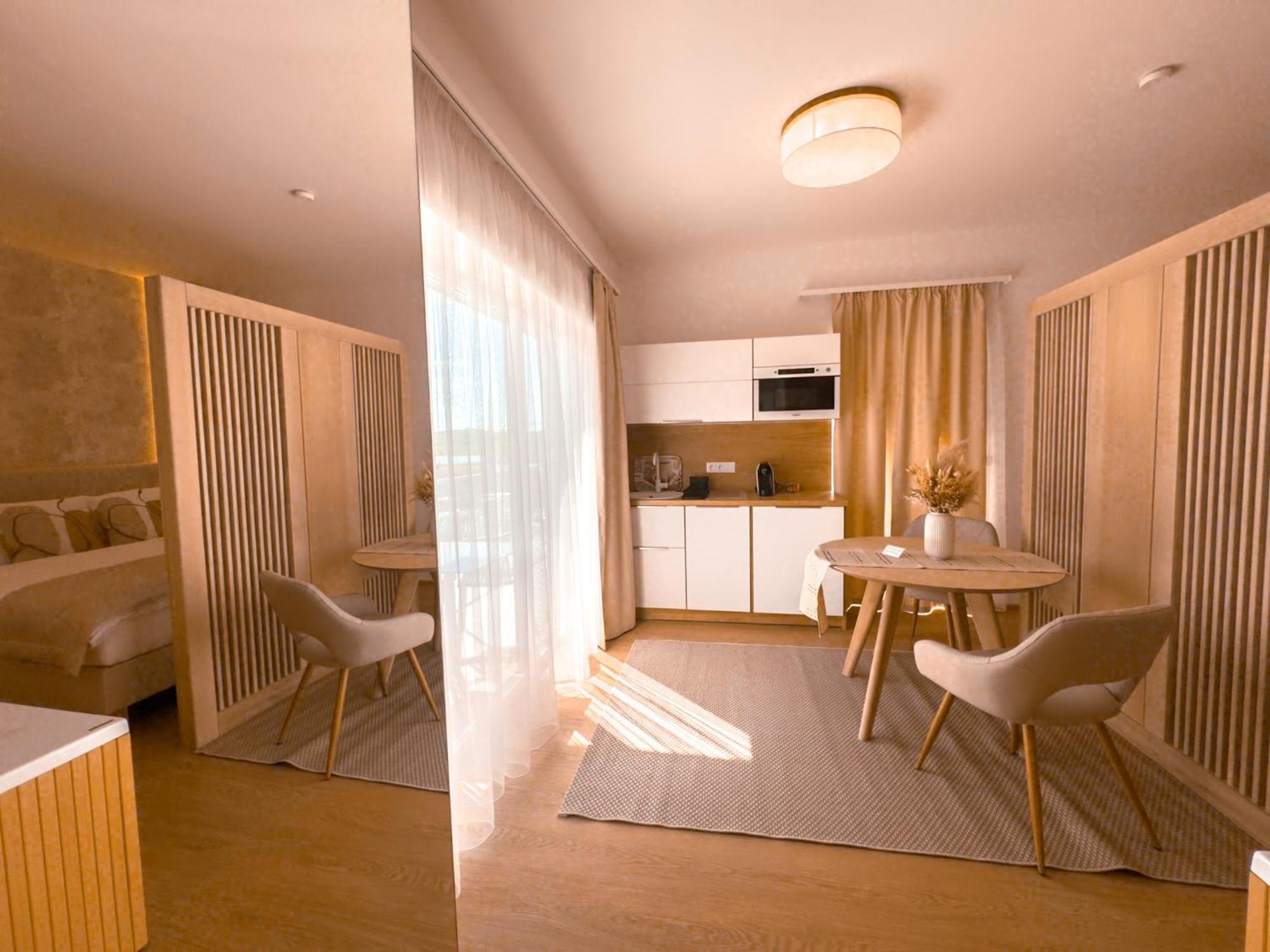 Twin Premium Apartman Тихань Екстер'єр фото